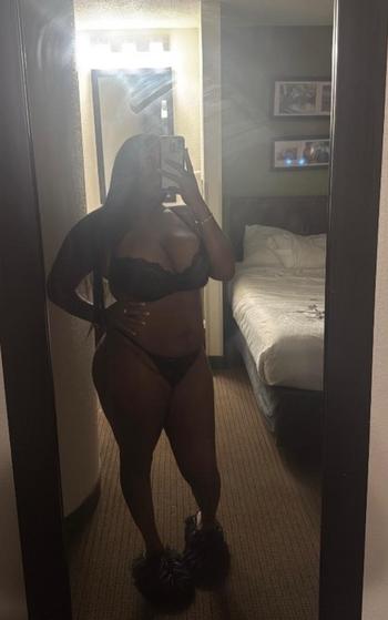 Angel, 23  female escort, Lubbock